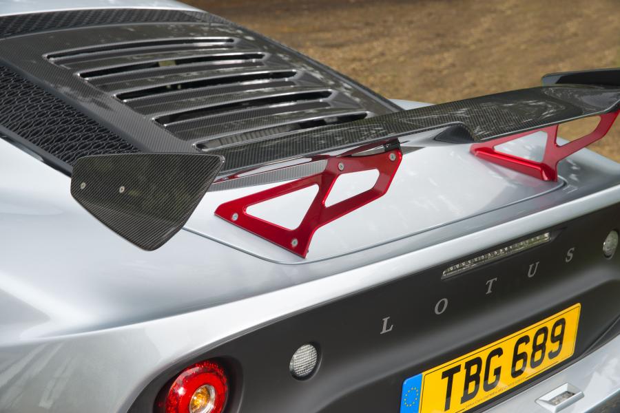 Детали экстерьера Lotus Exige Sport 380 2016 года  (UK) (фото 24 из 31)